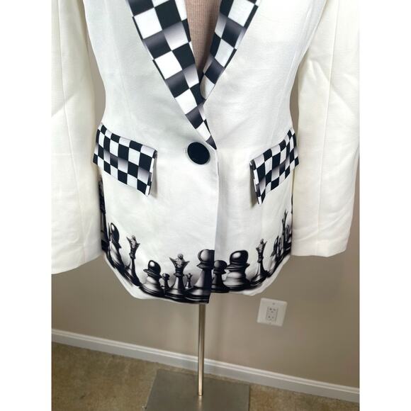 Love McNicoll Celine Chess Black and White Checkered Blazer Size Medium - Picture 7 of 12